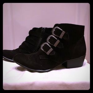 Black ankle booties
